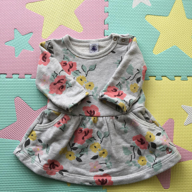 PETIT BATEAU(プチバトー)のプチバトー長袖ワンピース キッズ/ベビー/マタニティのベビー服(~85cm)(ワンピース)の商品写真