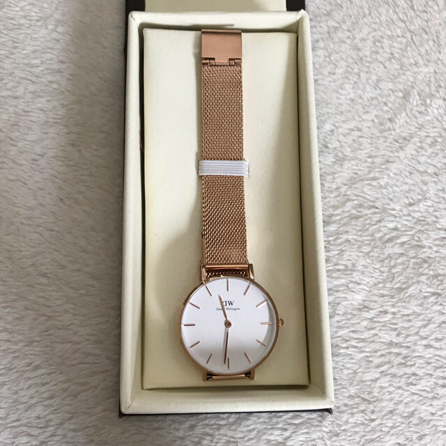 Daniel Wellington(ダニエルウェリントン)のDaniel Wellington 2017年新作★新品未使用 レディースのファッション小物(腕時計)の商品写真