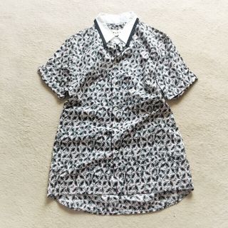 マルニ(Marni)のMARNI フラワープリント シャツ ペールピンク(シャツ/ブラウス(半袖/袖なし))