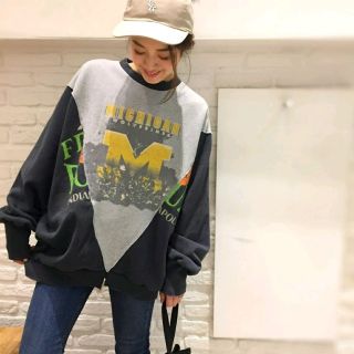 TODAYFUL(トレーナー/スウェット)のフリマアイテム一覧 TODAYFUL(トレーナー/スウェット)のフリマアイテム一覧