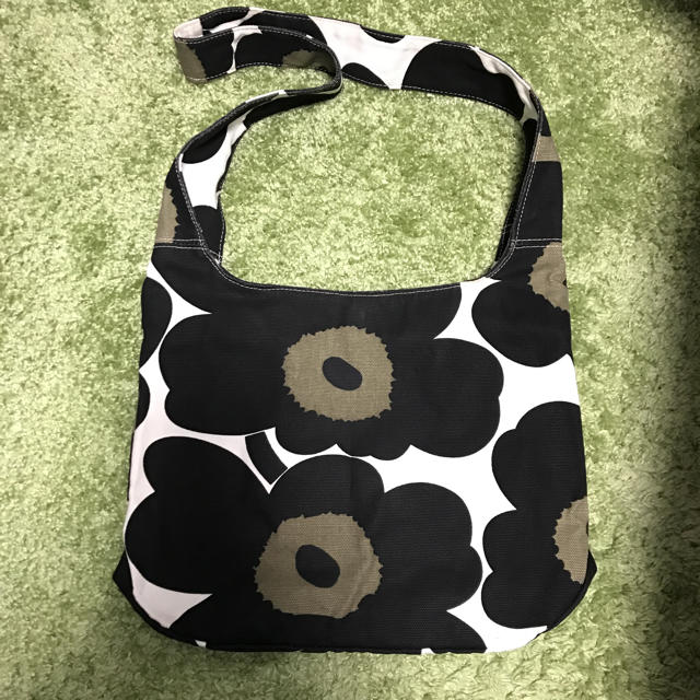 marimekko(マリメッコ)のマリメッコ ショルダーバッグ レディースのバッグ(ショルダーバッグ)の商品写真