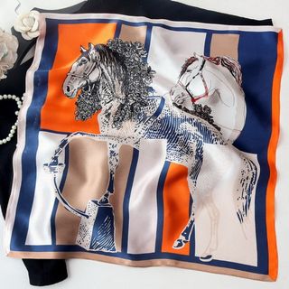 100％シルク スカーフ 花環の駿馬53*53cm169(バンダナ/スカーフ)