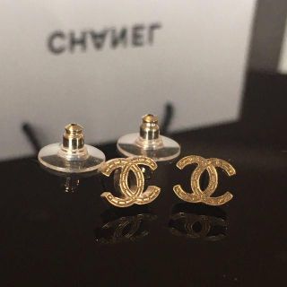 シャネル リップ ピアスの通販 12点 | CHANELのレディースを買うならラクマ