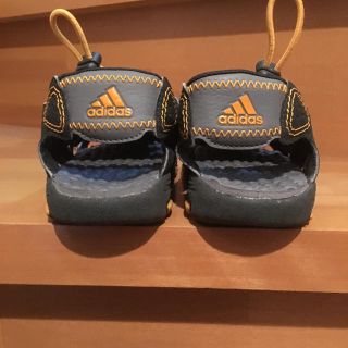 アディダス(adidas)のadidasサンダル(その他)