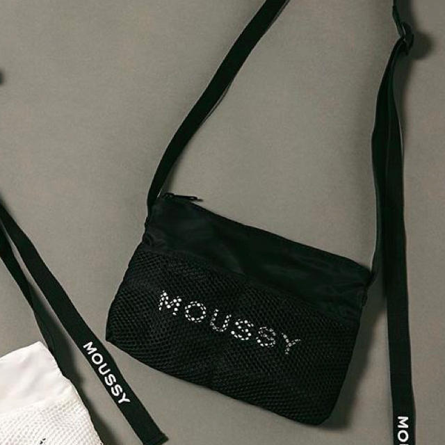 moussy - moussy サコッシュ バッグの通販 by ungrid🙂➰🙃｜マウジー ...