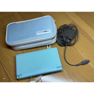 ニンテンドーDS lite本体（水色）、電源アダプター、専用ケース