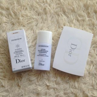 クリスチャンディオール(Christian Dior)のDIORスノーホワイトニングトライアル(その他)