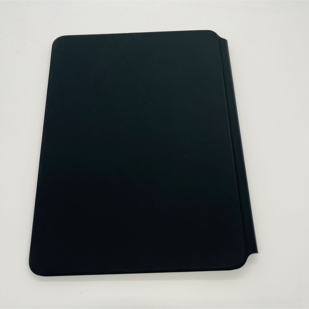 Apple(アップル)のA iPad Magic Keyboard A2261 US配列 本体 スマホ/家電/カメラのPC/タブレット(PC周辺機器)の商品写真