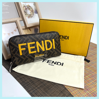 フェンディ(FENDI)の✨極美品✨FENDI フェンディ デカロゴ　ズッカ　ラウンドファスナー　長財布(財布)