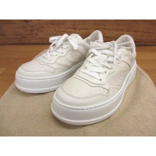 グッチ(GUCCI)の美品 グッチ 670408 GGエンボス ローカット スニーカー 36 1/2(スニーカー)