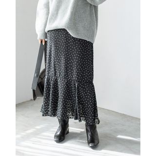 イエナ(IENA)の秋物☆IENAのドット柄スカート(ロングスカート)
