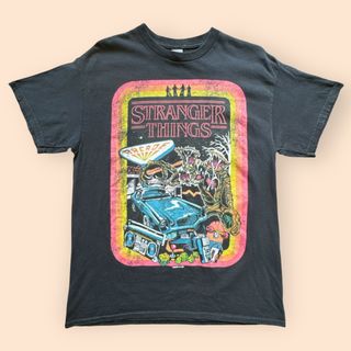 ティービーアンドムービー(TV&MOVIE)のムービーT ギルダン ストレンジャーシングス Tシャツ コピーライト ブラック(Tシャツ/カットソー(半袖/袖なし))