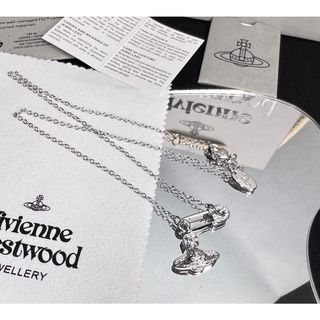 ヴィヴィアンウエストウッド(Vivienne Westwood)のヴィヴィアンウエストウッド  オーブ 安全ピン  ネックレス(ネックレス)