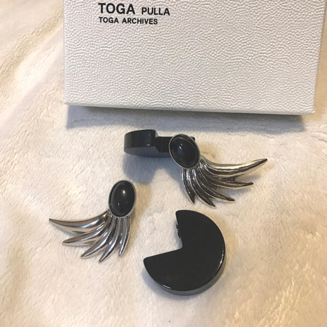 TOGA - TOGA PULLA ピアス アクリルの通販 by ムー's shop｜トーガなら ...