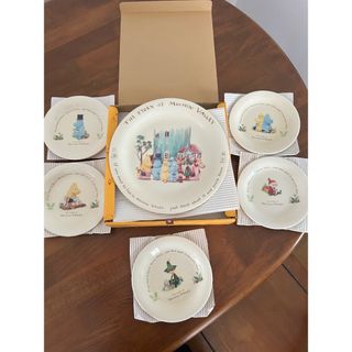 新品●ムーミン谷の仲間たち　食器セット  YAMAKA ヤマカ製 食器 陶磁器(食器)
