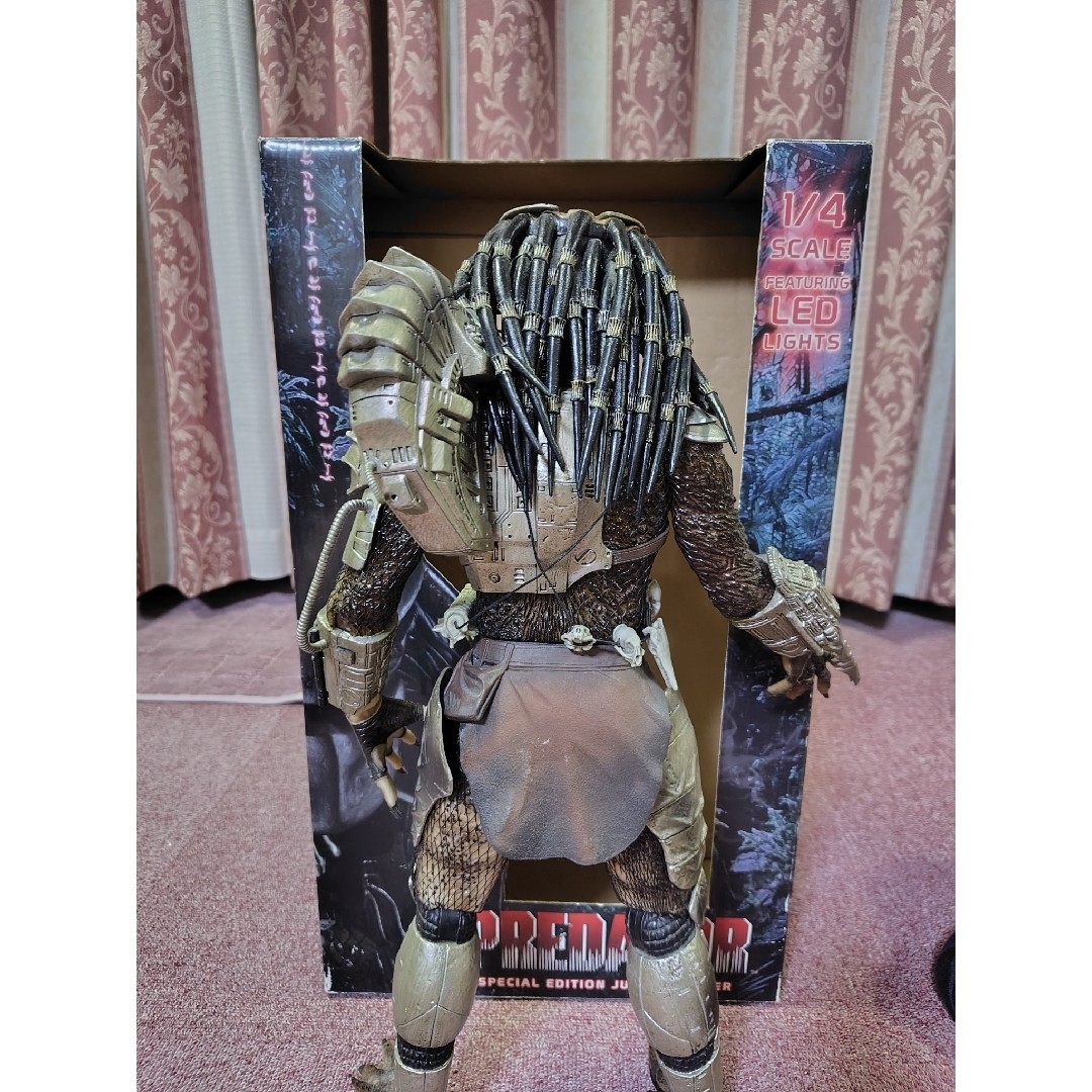 ネカ プレデター スペシャルエディション ジャングルハンター 1/4スケール
