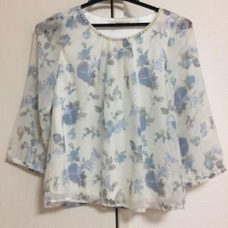 ミッシュマッシュ(MISCH MASCH)の花柄シフォントップス(シャツ/ブラウス(長袖/七分))