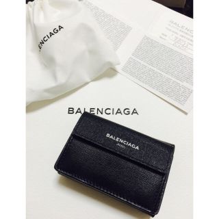 バレンシアガ(Balenciaga)の送料無料 新品未使用 バレンシアガ 三つ折り ミニ財布 レザー 完売商品(財布)