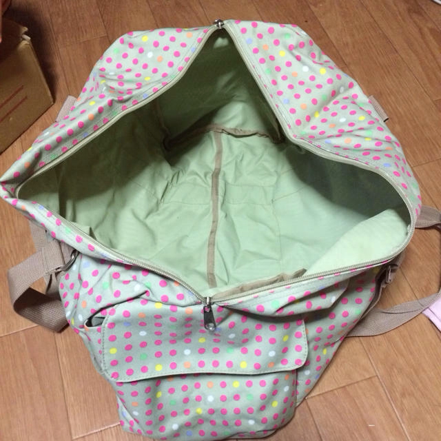 MICHIKO LONDON(ミチコロンドン)の旅行用ボストンバック★ レディースのバッグ(スーツケース/キャリーバッグ)の商品写真
