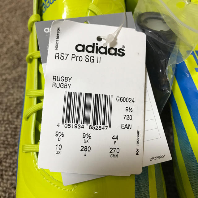 adidas(アディダス)のdaizo様専用【新品！】addidas スパイク スポーツ/アウトドアのサッカー/フットサル(シューズ)の商品写真