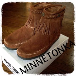 ミネトンカ(Minnetonka)のMINNETONKA フリンジブーツ୨୧(ブーツ)