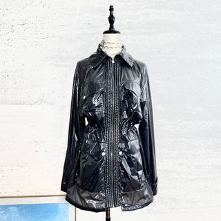 シャネル(CHANEL)の新品同様★CHANEL★COCO★４つポケット★撥水★レインコート(スプリングコート)