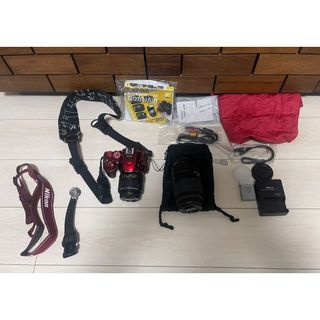 【美品】デジタル一眼レフカメラ D5500 ダブルズームキット［レッド］
