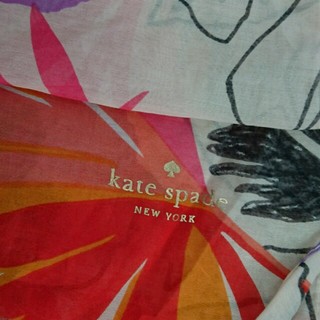 ケイトスペードニューヨーク(kate spade new york)の春夏物 Kate spade★花柄 大判スカーフ★(バンダナ/スカーフ)