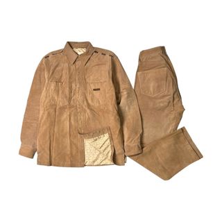 カールヘルム(Karl Helmut)のKarl Helmut カールヘルム ピッグスエード 裏総柄 セットアップ シャツジャケット サイズ L /ベージュ/豚革/本革(セットアップ)