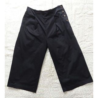 ◆Monique◆モニーク◆日本製◆クロップドパンツ◆ブラック◆秋冬用に