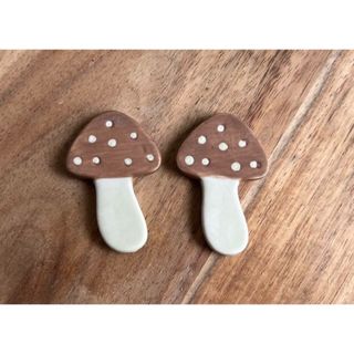 【新品】きのこの箸置き(2つ)