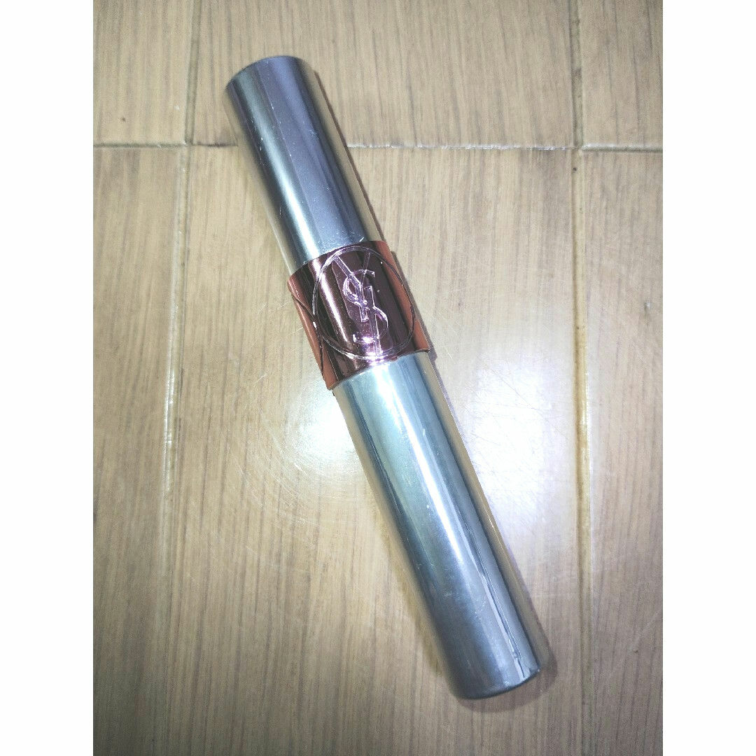 SAINT LAURENT(サンローラン)のヴォリュプテ ティントインオイル13 コスメ/美容のベースメイク/化粧品(リップグロス)の商品写真