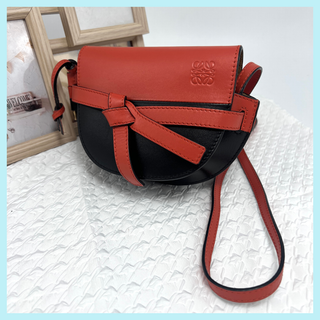 ロエベ(LOEWE)の✨極美品✨ LOEWE ロエベ ゲートバッグ　ミニ　ショルダーバッグ　マルチ(ショルダーバッグ)