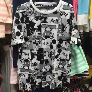 ディズニー(Disney)の【新品】ミッキー Tシャツ 半袖 ディズニー L(Tシャツ/カットソー(半袖/袖なし))