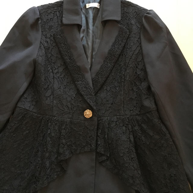 axes femme(アクシーズファム)のレーシートレンチコート レディースのジャケット/アウター(トレンチコート)の商品写真