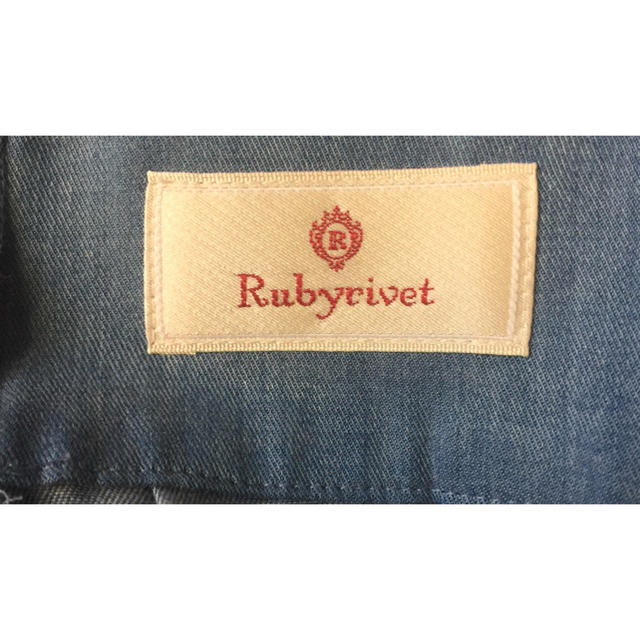 Rubyrivet(ルビーリベット)のrubyrivet デニムワンピース  ほぼ新品 レディースのワンピース(ひざ丈ワンピース)の商品写真