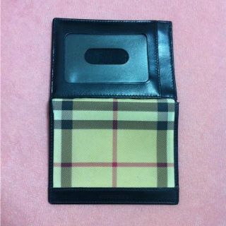 バーバリー(BURBERRY)のバーバリー定期入れ(名刺入れ/定期入れ)