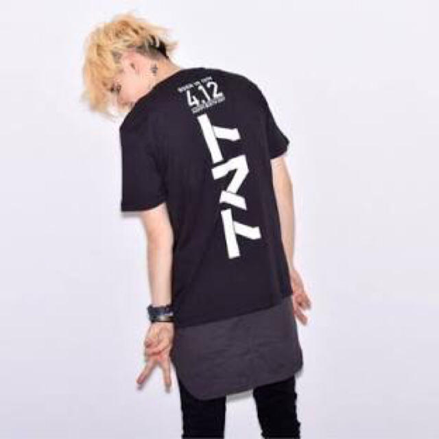 WANIMA(ワニマ)のBUMP OF CHICKEN 藤原基央 Tシャツ XL エンタメ/ホビーのタレントグッズ(ミュージシャン)の商品写真