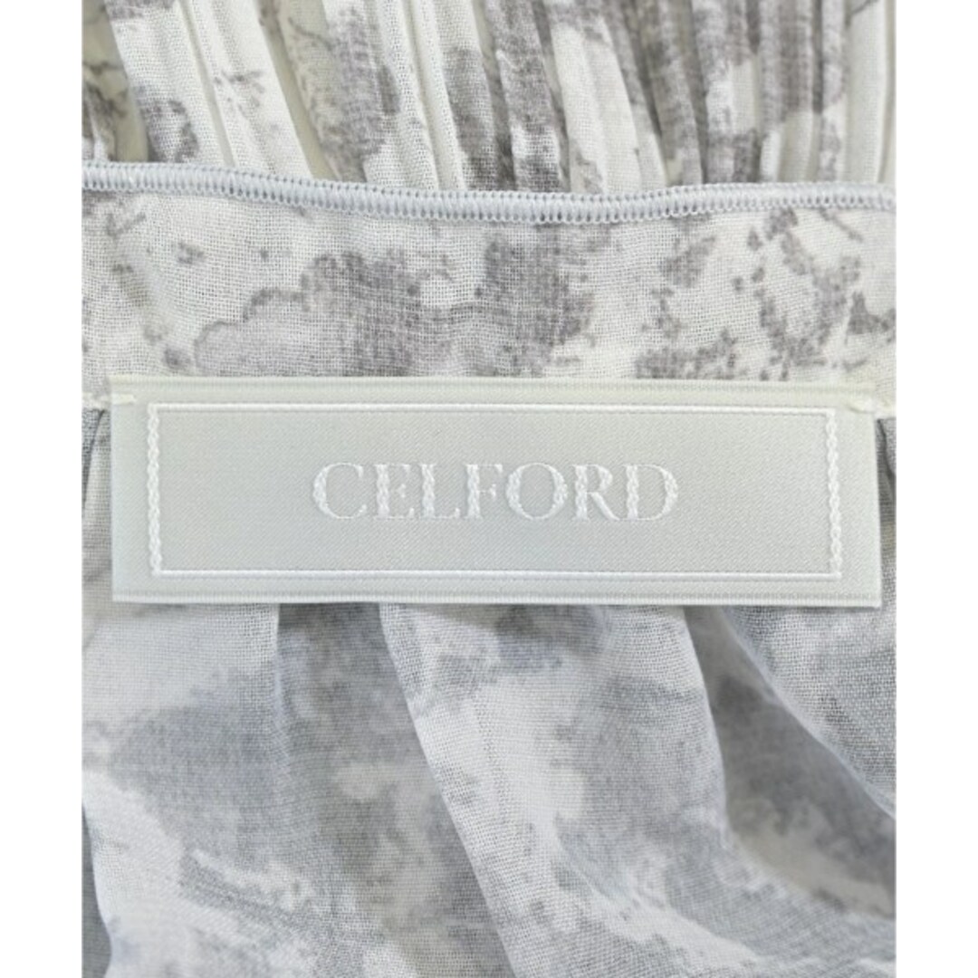 CELFORD(セルフォード)のCELFORD セルフォード ワンピース M 白 【古着】【中古】【送料無料】 レディースのワンピース(ひざ丈ワンピース)の商品写真