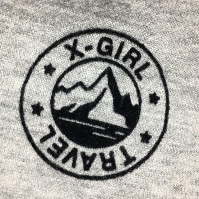 X-girl(エックスガール)のemaさま専用  お値下げ‼️  Ｘ-girl ノースリーブTシャツ  レディースのトップス(Tシャツ(半袖/袖なし))の商品写真