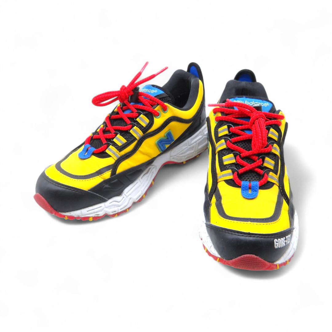 New Balance(ニューバランス)のNEW BALANCE×THE APARTMENT ML801GTX YELLOW サイズ26.5cm 箱有 メンズの靴/シューズ(スニーカー)の商品写真
