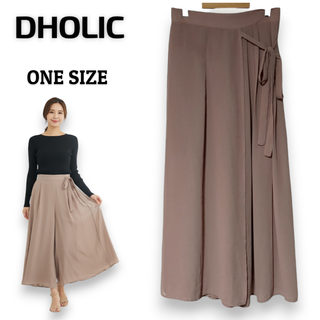ディーホリック(dholic)の DHOLIC フレアワイドパンツ ベージュ フリーサイズ 春夏　匿名配送(その他)