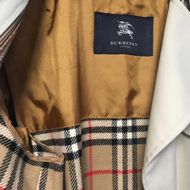 BURBERRY(バーバリー)のバーバリー トレンチコート レディースのジャケット/アウター(トレンチコート)の商品写真