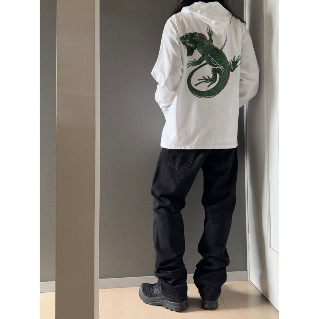 VINTAGE(ヴィンテージ)の古着 ビンテージ 90s ホワイト アニマル パーカー イグアナ 爬虫類 希少 メンズのトップス(パーカー)の商品写真