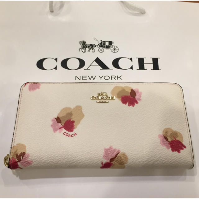 COACH(コーチ)の新品未使用★ COACH 長財布 ラウンドファスナー レディースのファッション小物(財布)の商品写真