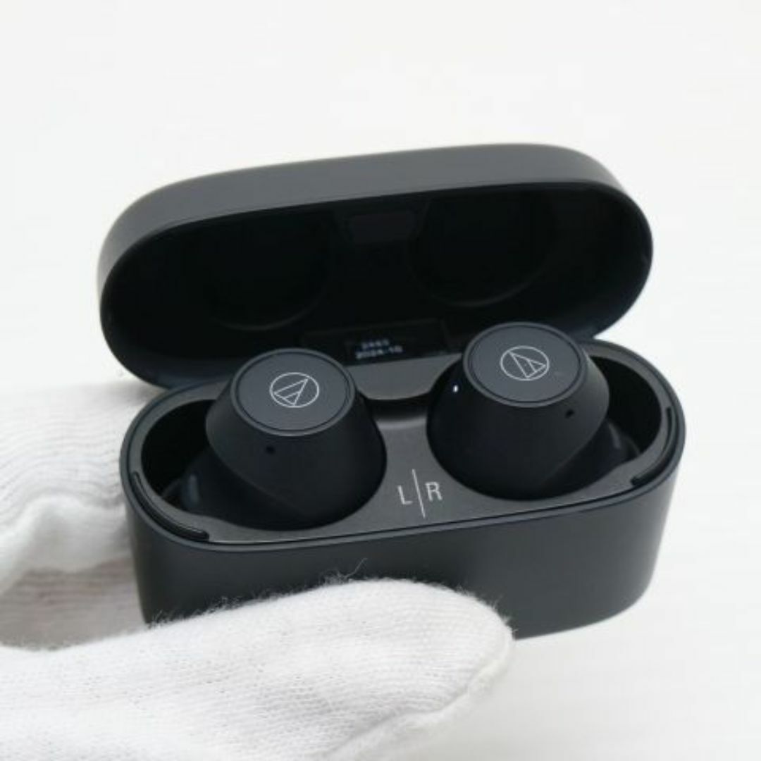 audio-technica(オーディオテクニカ)の新品同様 ATH-CKS30TW+ マットブラック  イヤホン オーディオテクニカ 即日発送 土日祝発送OK M555 スマホ/家電/カメラのオーディオ機器(ヘッドフォン/イヤフォン)の商品写真
