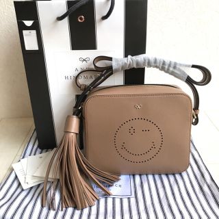 ANYA HINDMARCH　アニヤハインドマーチ　スマイリーショルダーバック