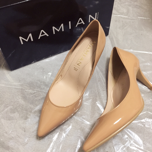 MAMIAN(マミアン)のMAMIAN♡新品7cmポインテッドトゥパンプス レディースの靴/シューズ(ハイヒール/パンプス)の商品写真