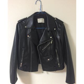 ザラ(ZARA)のZARA ライダースジャケット(ライダースジャケット)