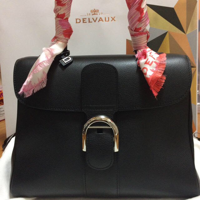 Hermes - 専用❗️ DELVAUX デルヴォー スカーフ お値下げ❗️の通販